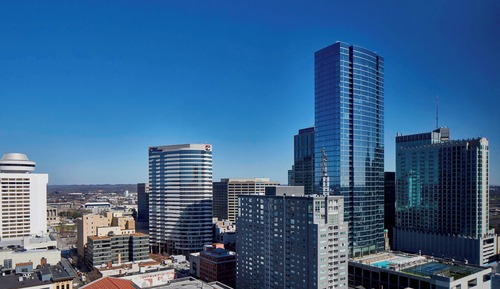 Suite ejecutiva, 1 cama de matrimonio grande con sofá cama (Mobility/Hearing Accessible, Tub)