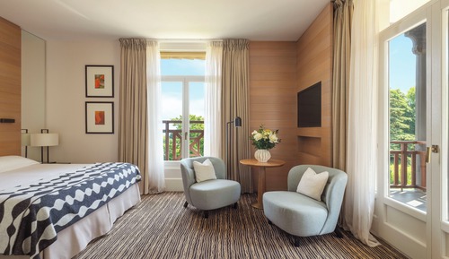 Habitación (Privilege South-facing room)