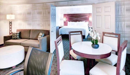 Suite, 1 cama de matrimonio grande con sofá cama (2 Rooms)