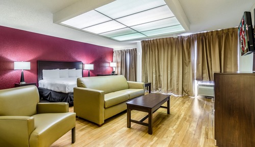 Suite, 1 cama de matrimonio grande con sofá cama (Smoke Free)