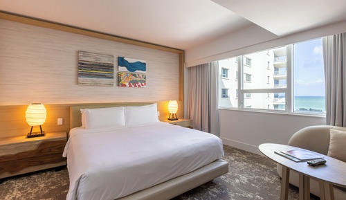 Habitación, 1 cama de matrimonio grande, accesible en silla de ruedas, vistas al complejo turístico