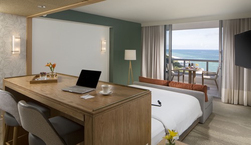 Suite junior, 1 cama de matrimonio grande, accesible en silla de ruedas, vistas al mar (Balcony)