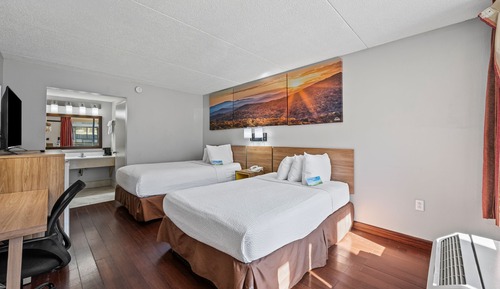 Habitación, 2 camas dobles, accesible en silla de ruedas, no fumadores (Bathtub W/grab Bars)