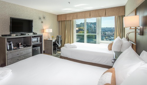 Habitación Premium, 2 camas de matrimonio (Coast)