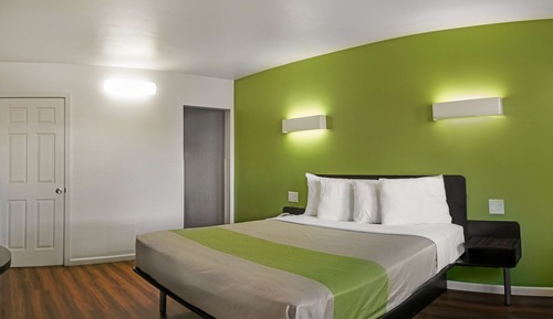 Habitación Deluxe, 1 cama de matrimonio, fumadores, frigorífico y microondas