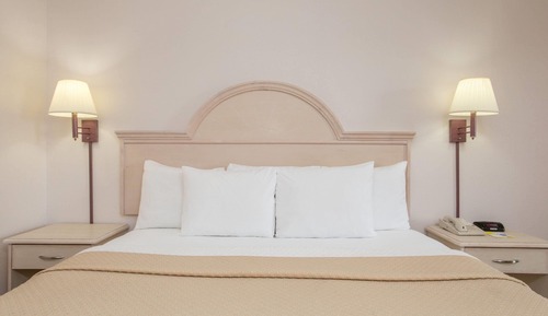 Habitación, 1 cama de matrimonio grande, accesible para personas con discapacidad, no fumadores