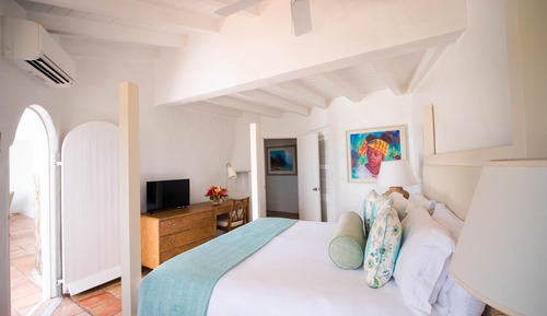 Hilltop 2 Bedroom Villa