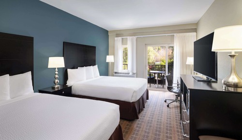 Habitación Deluxe, 2 camas de matrimonio, no fumadores, balcón (Walk-in Shower)