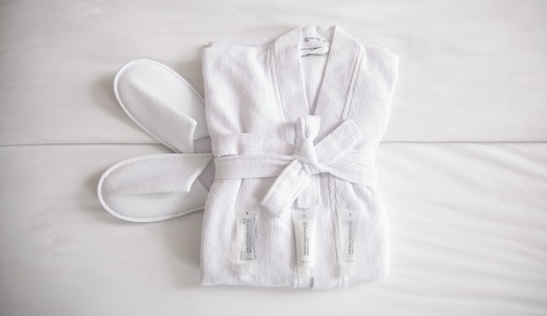 Habitación superior con 1 cama doble o 2 individuales