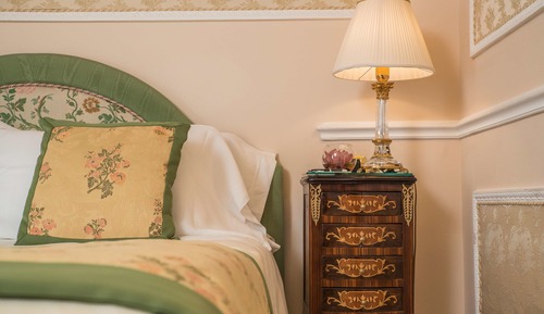 Habitación clásica con 1 cama doble o 2 individuales