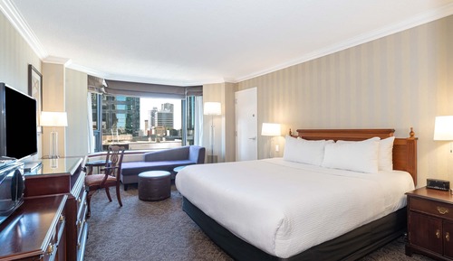 Habitación Deluxe, 1 cama de matrimonio grande (Middle Floors)