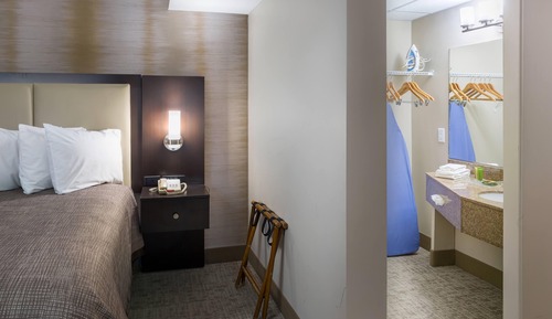 Habitación estándar, 1 cama de matrimonio grande, vistas a la ciudad