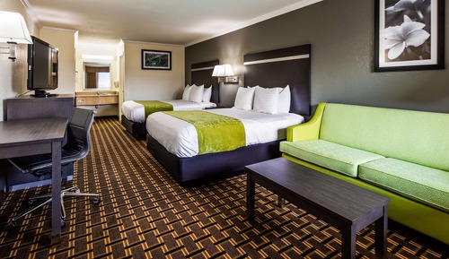 Habitación estándar, 2 camas de matrimonio, accesible para personas con discapacidad, bañera