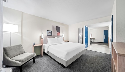 Estudio, 1 cama de matrimonio grande