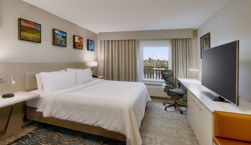 Matrimonial grande con vistas al río