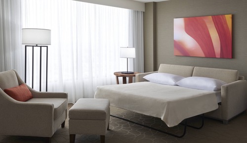 Estudio, 1 cama de matrimonio grande con sofá cama