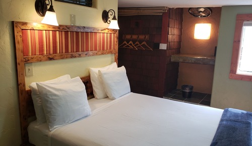 Habitación estándar, 1 cama de matrimonio (Chalet Kilauea Hotel)