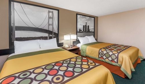 Habitación, 2 camas de matrimonio, accesible para personas con discapacidad, no fumadores (Mobility)