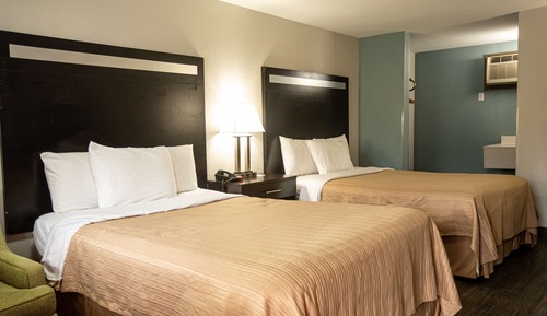 Habitación estándar, 2 camas dobles, fumadores