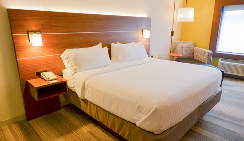 Habitación estándar, 1 cama de matrimonio grande (Mobility, Roll-In Shower)