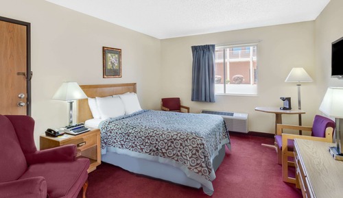 Habitación, 1 cama doble, accesible para personas con discapacidad (Mobility Accessible Room)