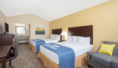 Habitación estándar, 2 camas de matrimonio, accesible para personas con discapacidad