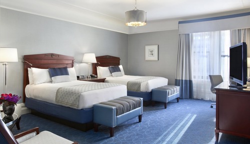 Habitación Signature doble, 2 camas de matrimonio (Fairmont Gold, Best View Copley Sq)