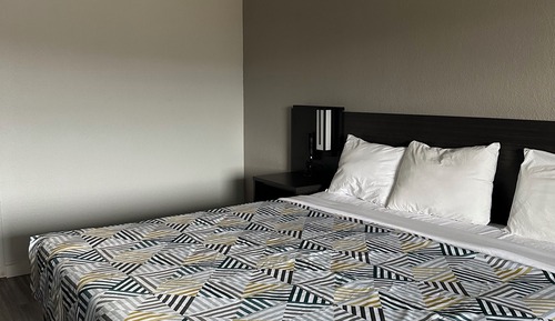 Habitación estándar, 1 cama de matrimonio grande, fumadores, frigorífico y microondas