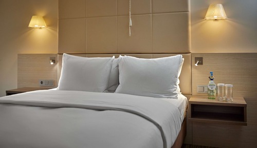 Habitación, 1 cama de matrimonio, accesible para personas con discapacidad