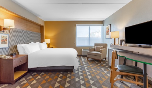 Suite, 1 cama de matrimonio grande, bañera accesible, bañera de hidromasaje (Additional Living Area)