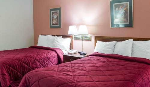 Habitación estándar doble, 2 camas dobles, no fumadores