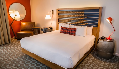 1 King Forest View with Patio