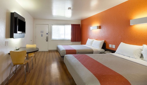 Habitación estándar, 2 camas de matrimonio, fumadores