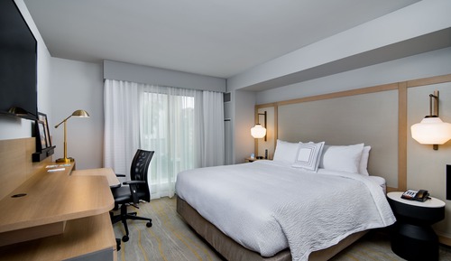 Habitación, 1 cama de matrimonio grande, balcón