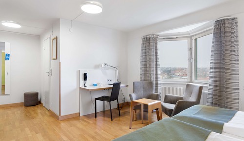 Habitación familiar, 2 camas individuales, no fumadores (with Single Sofabed)