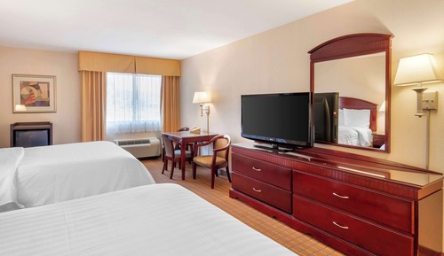 Habitación estándar, 2 camas de matrimonio, accesible para personas con discapacidad, no fumadores