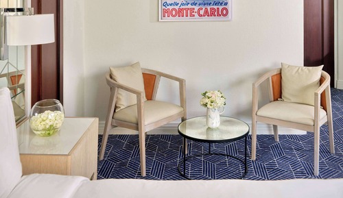Suite junior, 1 cama de matrimonio grande, vistas al jardín