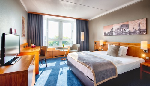 Habitación superior con 1 cama doble o 2 individuales