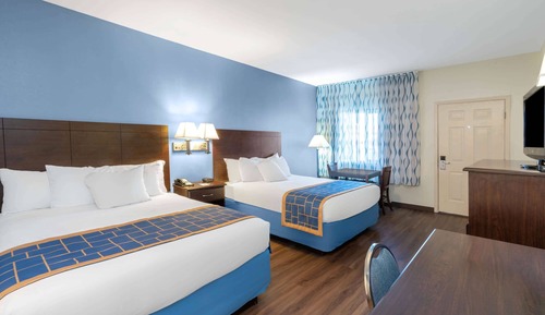 Habitación, 2 camas de matrimonio, no fumadores (Pet-Friendly)