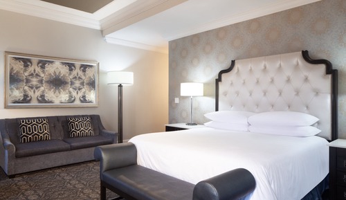 Habitación Grand, 1 cama de matrimonio grande (Mobility Accessible, Roll-in Shower)