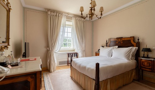 Habitación Deluxe doble, vistas a la piscina