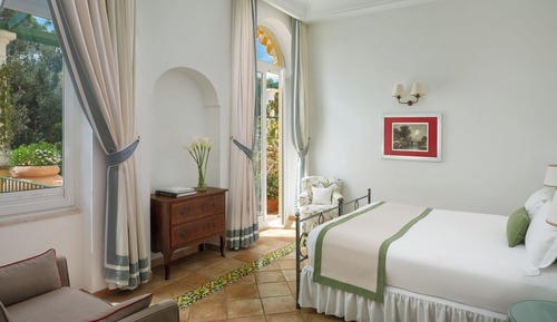 Suite junior, vistas al jardín