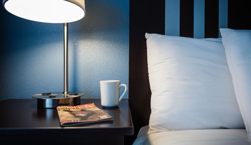 Habitación estándar, 1 cama de matrimonio grande, vistas a la piscina