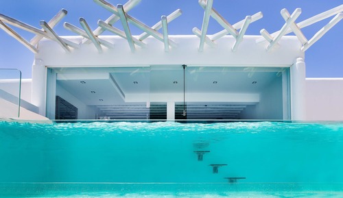 Signature Suite 130 Sea View with Private Glass Pool 