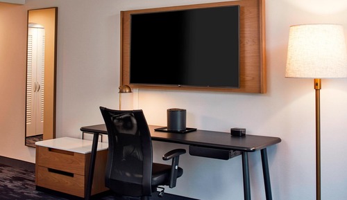 Habitación, 1 cama de matrimonio grande, no fumadores (Mobility/Hearing Access, Roll-In Shwr)