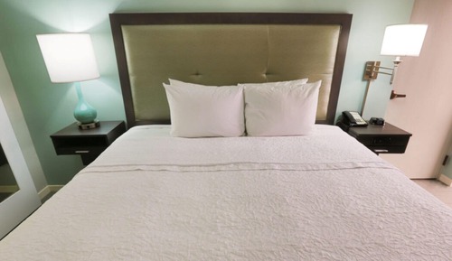 Habitación, 1 cama de matrimonio grande, no fumadores, frigorífico (Shower Only)