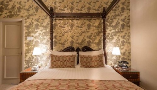 Habitación doble (with Four Poster Bed)