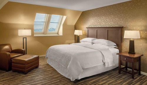 Ático, 2 habitaciones, vistas a la ciudad