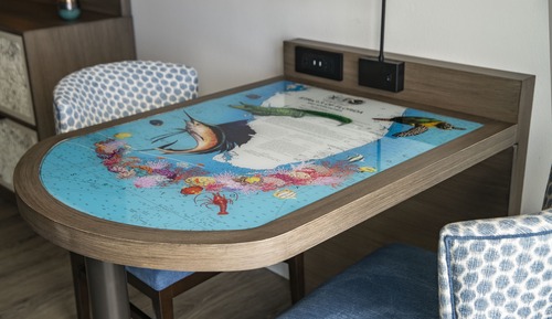 Habitación, 2 camas de matrimonio, balcón, vistas parciales al mar