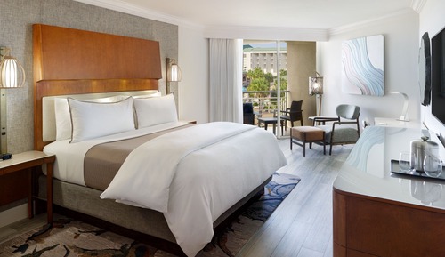 Habitación, 1 cama de matrimonio grande, no fumadores (Mobility/Hearing Access, Roll-In Shwr)